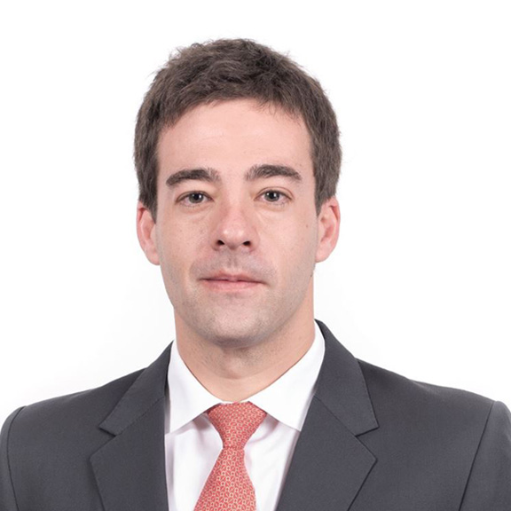 fotografía de [Pablo] [Esquivel], [Gerente Multifamily office]