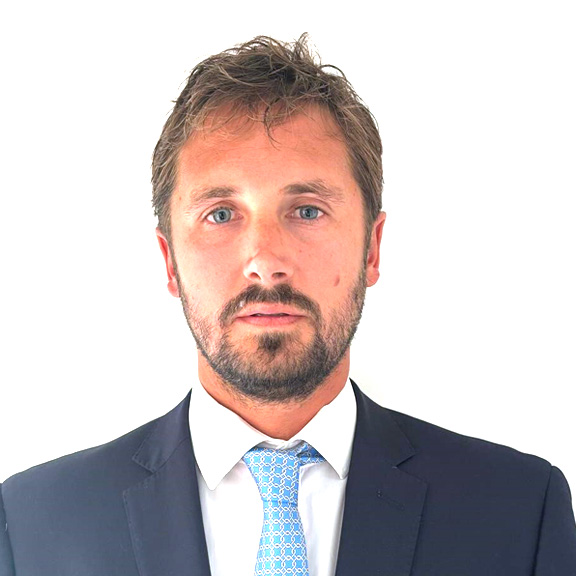 fotografía de [José Miguel] [Alcalde], [Gerente Multifamily office]