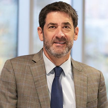 fotografía de [] [], [Gerente Multifamily office]