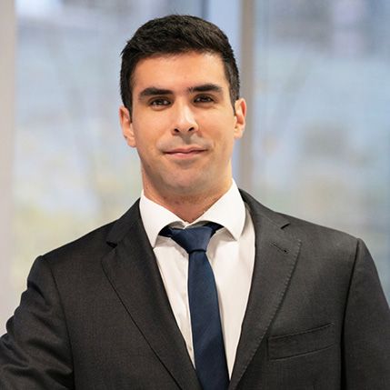 fotografía de [] [], [Analista Comercial senior Multifamily office]