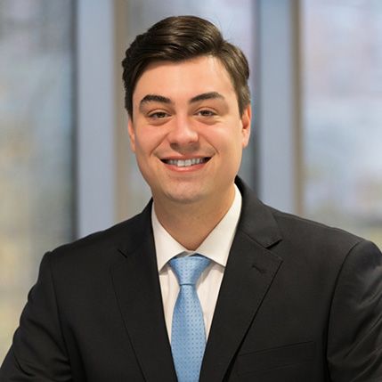 fotografía de [] [], [Analista Comercial Multifamily Office]